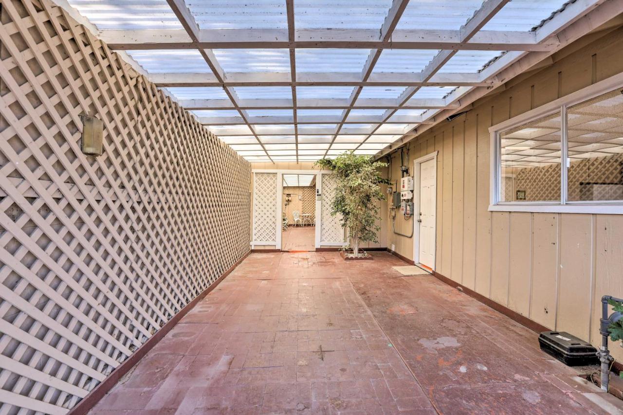 Retro House With Deck And Arroyo Grande View别墅 外观 照片